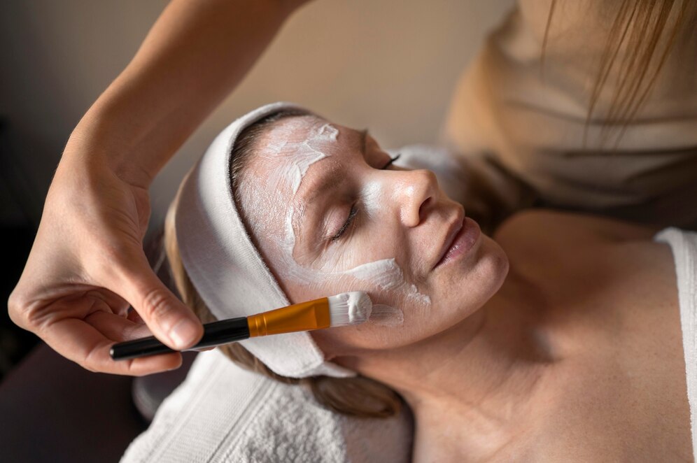 Anti-Aging Facial (using minerals & peptides) service by Vita Luxe