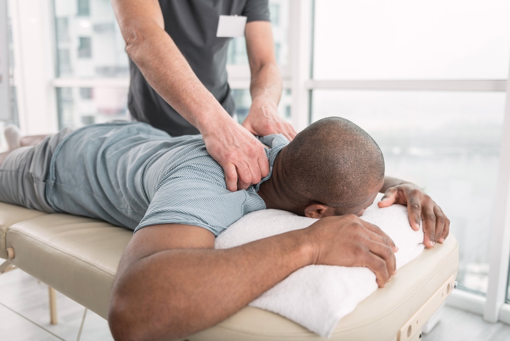 Chiropractic + Massage Therapy for pain relief